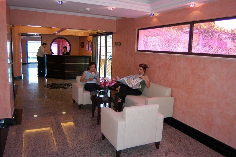 Orsmaris Hotel 말마리스 외부 사진